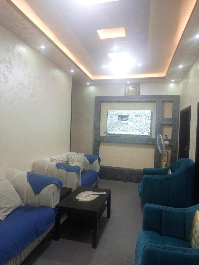 Jarajreh Apartments/ Hotel คีราค ภายนอก รูปภาพ