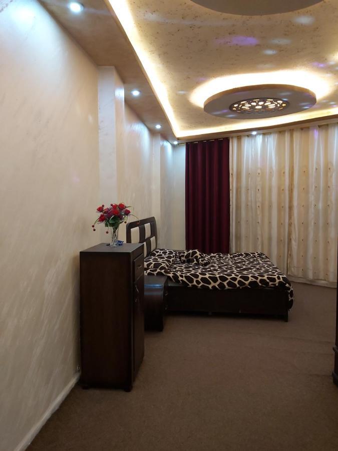 Jarajreh Apartments/ Hotel คีราค ภายนอก รูปภาพ